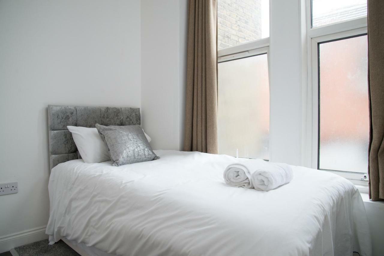 Tlk Apartments & Hotel - Beckenham Room photo